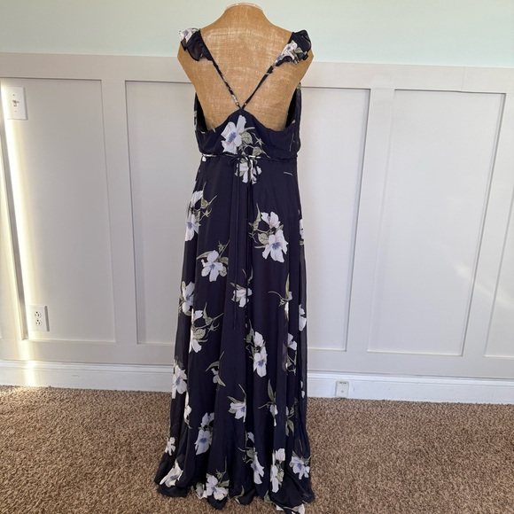 LULUS NWT All Mine Asymmetric Ruffle Maxi Wrap Dress Size Large Navy Floral - Picture 5 of 10